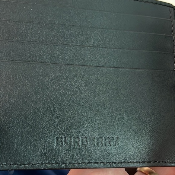 Authentic mens Burberry bifold wallet - Picture 5 of 5